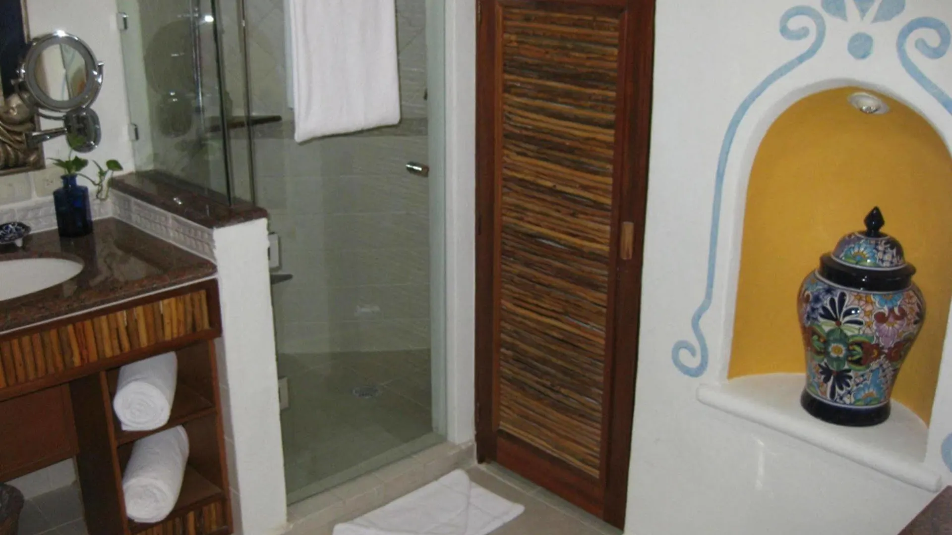 Desire Riviera Maya Pearl Resort Hotel
